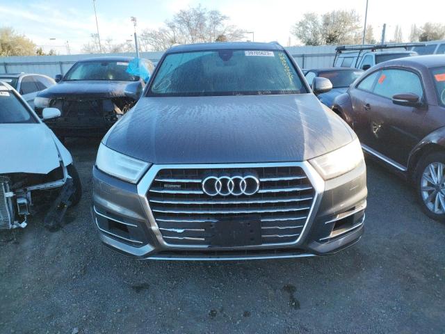 WA1LAAF74JD046150 - 2018 AUDI Q7 PREMIUM PLUS GRAY photo 5