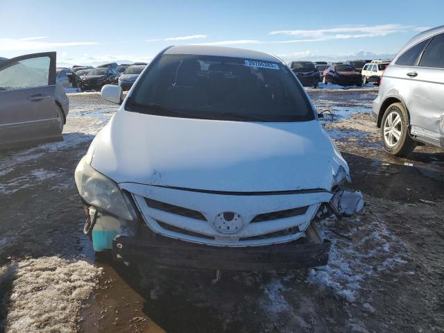 5YFBU4EEXCP069488 - 2012 TOYOTA COROLLA BASE WHITE photo 5