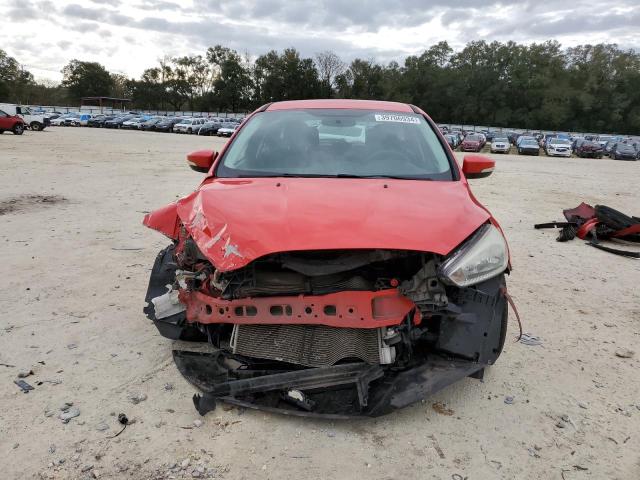 1FADP3K2XFL202032 - 2015 FORD FOCUS SE RED photo 5