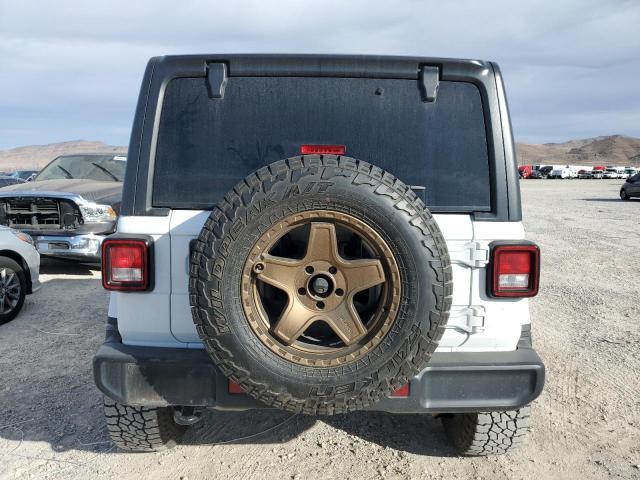 1C4HJXEN5LW220393 - 2020 JEEP WRANGLER U SAHARA WHITE photo 6