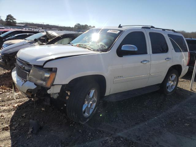 1GNFC33JX9R300796 - 2009 CHEVROLET TAHOE C1500 LTZ WHITE photo 1