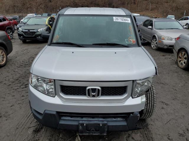 5J6YH2H74BL005612 - 2011 HONDA ELEMENT EX SILVER photo 5