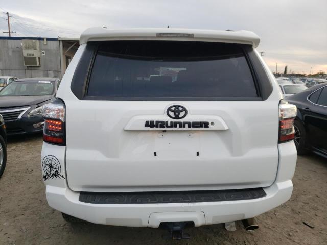 JTEBU5JRXK5658806 - 2019 TOYOTA 4RUNNER SR5 WHITE photo 6