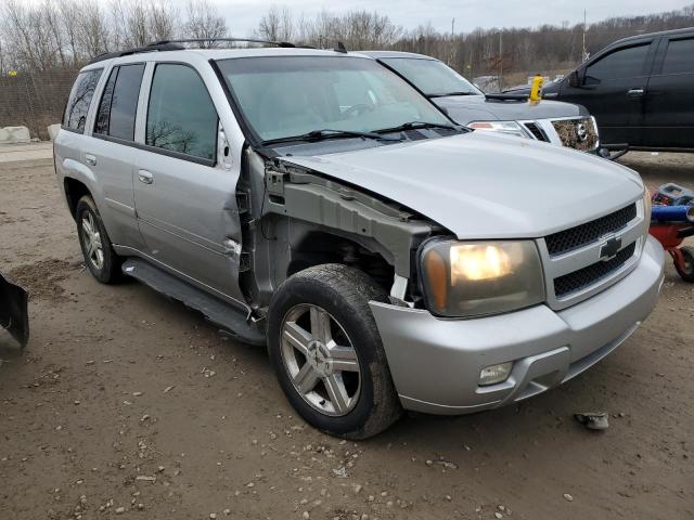 1GNDT13SX82111383 - 2008 CHEVROLET TRAILBLAZE LS SILVER photo 4