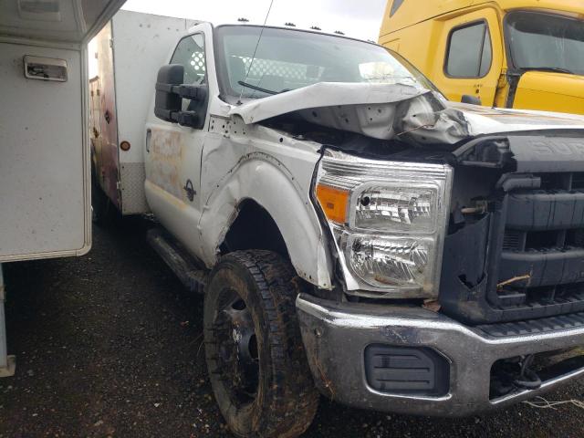 1FDUF5GT1EEB82388 - 2014 FORD F550 SUPER DUTY WHITE photo 9