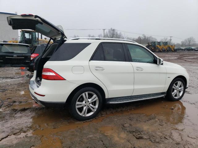 4JGDA5HB8CA016071 - 2012 MERCEDES-BENZ ML 350 4MATIC WHITE photo 3