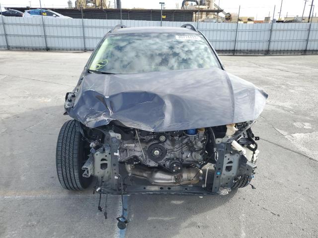 JF2GTABC4JH333227 - 2018 SUBARU CROSSTREK PREMIUM 灰色 照片 5