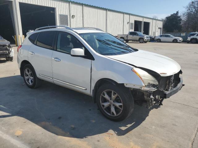 JN8AS5MT5BW167488 - 2011 NISSAN ROGUE S WHITE photo 4