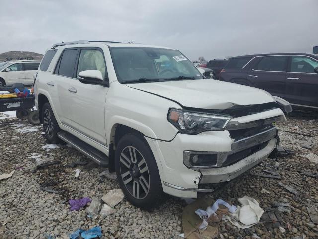 JTEBU5JR5L5814249 - 2020 TOYOTA 4RUNNER SR5/SR5 PREMIUM WHITE photo 4