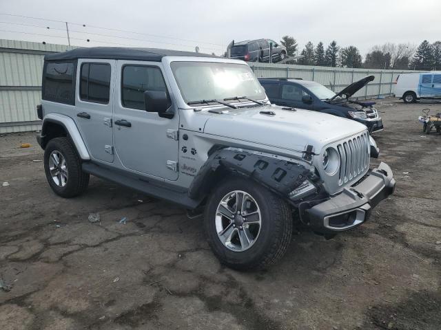 1C4HJXEG4NW260999 - 2022 JEEP WRANGLER U SAHARA SILVER photo 4
