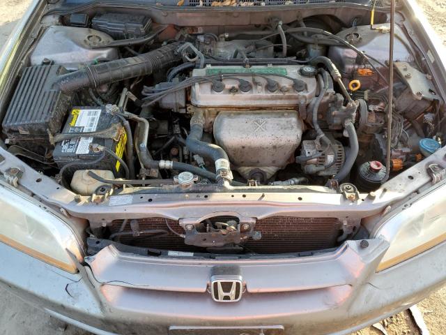 1HGCG6689YA070743 - 2000 HONDA ACCORD EX SILVER photo 11