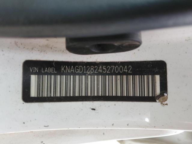 KNAGD128245270042 - 2004 KIA OPTIMA LX WHITE photo 12