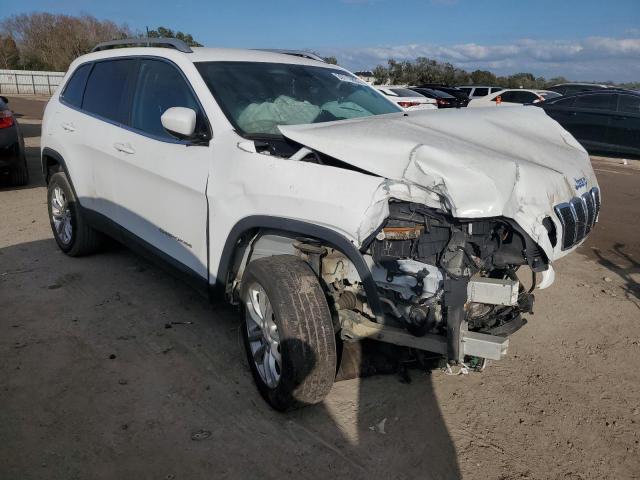 1C4PJLCB3KD241573 - 2019 JEEP CHEROKEE LATITUDE WHITE photo 4