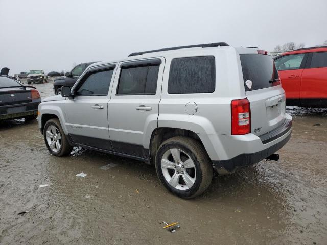 1C4NJPFB3ED599531 - 2014 JEEP PATRIOT LATITUDE SILVER photo 2