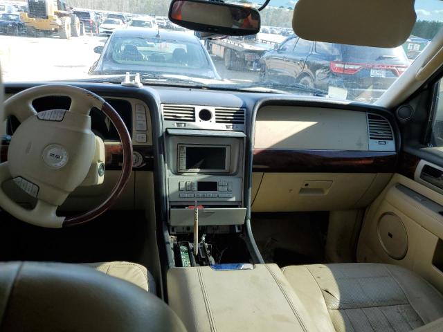 5LMFU28535LJ10436 - 2005 LINCOLN NAVIGATOR ბეჟი ფოტო 8