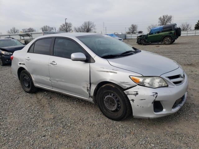 2T1BU4EE9BC647367 - 2011 TOYOTA COROLLA BASE SILVER photo 4