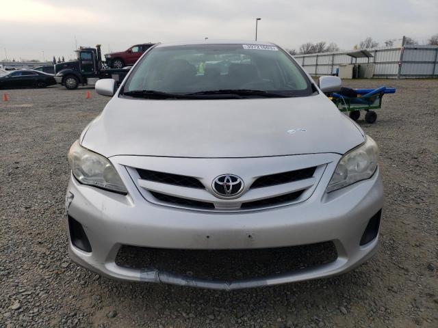 2T1BU4EE9BC647367 - 2011 TOYOTA COROLLA BASE SILVER photo 5
