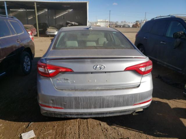 5NPE24AF3HH526261 - 2017 HYUNDAI SONATA SE GRAY photo 6