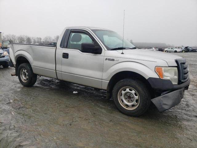 1FTRF12W99KB04341 - 2009 FORD F150 SILVER photo 4