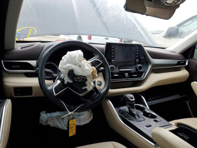 5TDGZRAH5NS540350 - 2022 TOYOTA HIGHLANDER XLE BLACK photo 8