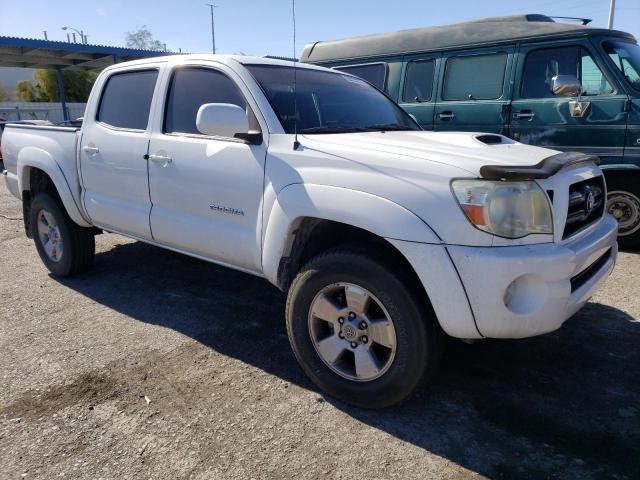 5TEJU62N15Z050708 - 2005 TOYOTA TACOMA DOUBLE CAB PRERUNNER WHITE photo 4