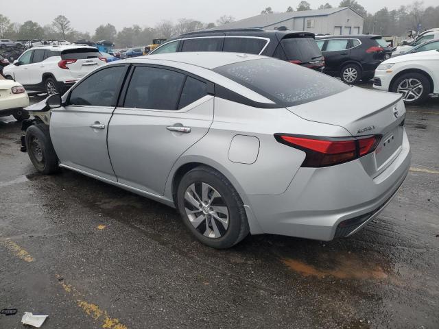 1N4BL4BV3KN326788 - 2019 NISSAN ALTIMA S SILVER photo 2