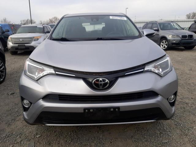 JTMWFREV9JJ173366 - 2018 TOYOTA RAV4 ADVENTURE SILVER photo 5