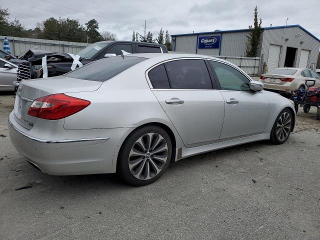 KMHGC4DH2CU204336 - 2012 HYUNDAI GENESIS 5.0L SILVER photo 3