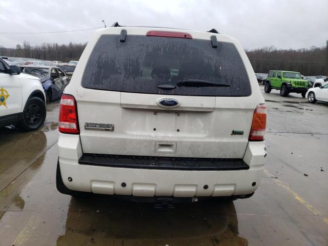 1FMCU0DG5BKB63500 - 2011 FORD ESCAPE XLT WHITE photo 6