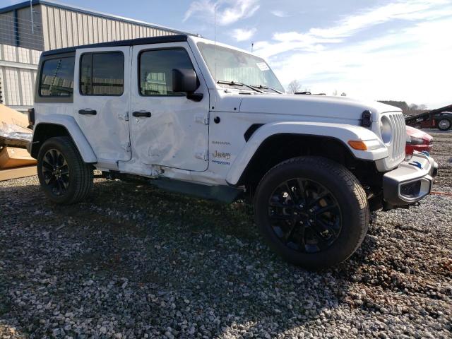1C4JJXP69NW271650 - 2022 JEEP WRANGLER U SAHARA 4XE WHITE photo 4