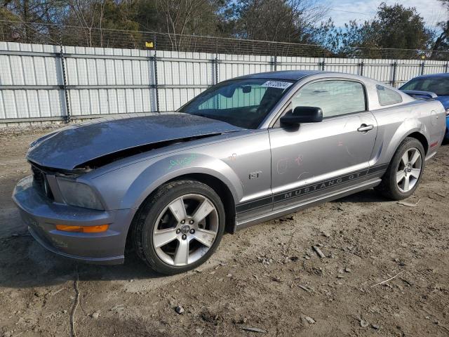1ZVHT82H165179024 - 2006 FORD MUSTANG GT GRAY photo 1