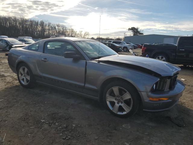1ZVHT82H165179024 - 2006 FORD MUSTANG GT GRAY photo 4