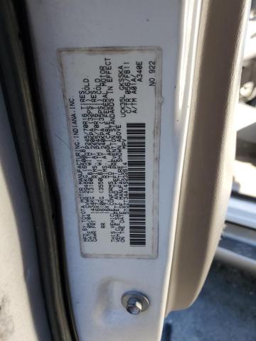 5TDZT34A14S232614 - 2004 TOYOTA SEQUOIA SR5 WHITE photo 13