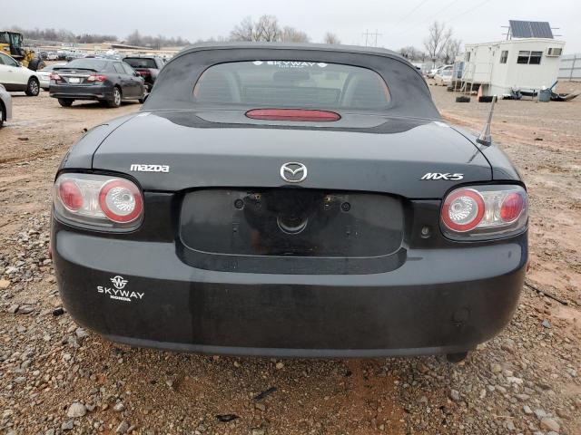 JM1NC25F380155305 - 2008 MAZDA MX-5 MIATA BLACK photo 6