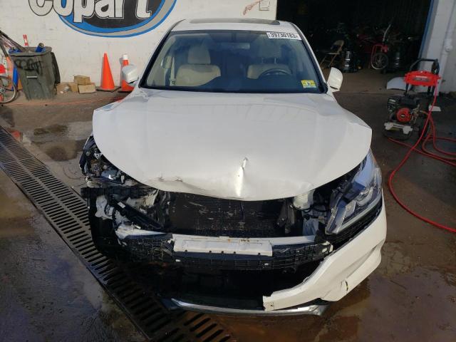 1HGCR2F81HA015822 - 2017 HONDA ACCORD EXL WHITE photo 5