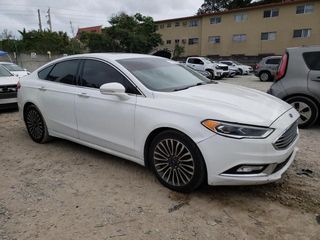 3FA6P0D92JR219385 - 2018 FORD FUSION TITANIUM/PLATINUM WHITE photo 4