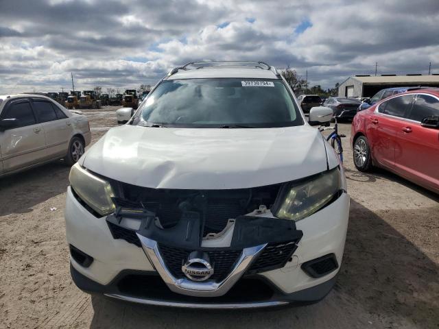 5N1AT2MT1EC806653 - 2014 NISSAN ROGUE S WHITE photo 5