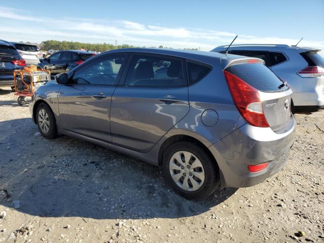 KMHCT5AE6FU201538 - 2015 HYUNDAI ACCENT GS GRAY photo 2