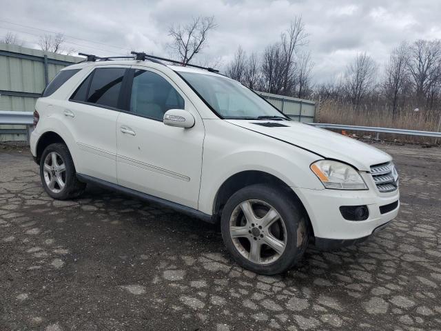 4JGBB22E98A393344 - 2008 MERCEDES-BENZ ML 320 CDI WHITE photo 4