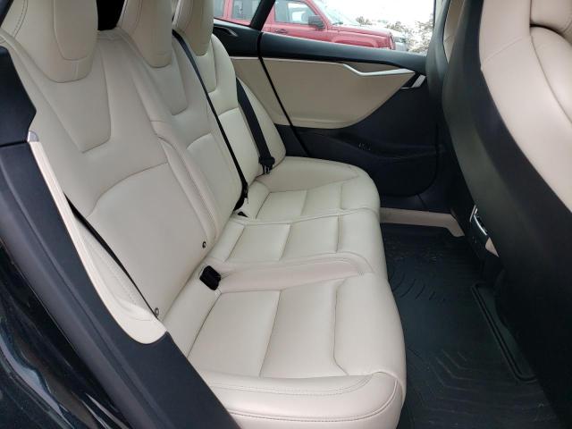 5YJSA1E25JF244199 - 2018 TESLA MODEL S Qara foto 10