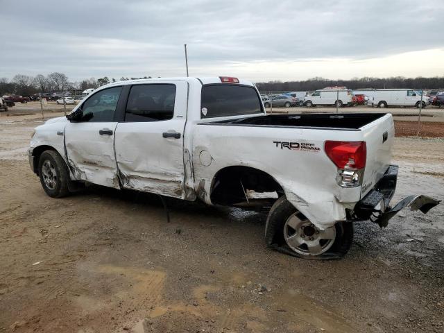 5TBEV54147S461063 - 2007 TOYOTA TUNDRA CREWMAX SR5 WHITE photo 2