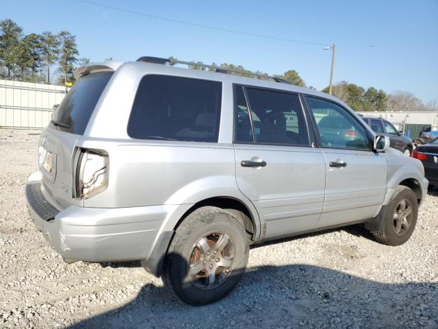 5FNYF18415B002637 - 2005 HONDA PILOT EX SILVER photo 3