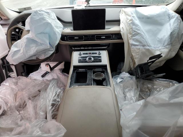 5LM5J6XC5NGL21884 - 2022 LINCOLN AVIATOR 白色 照片 8
