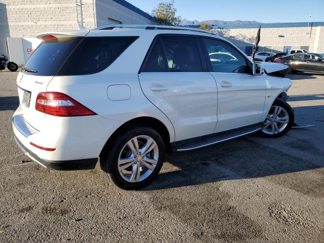 4JGDA5HB4CA012468 - 2012 MERCEDES-BENZ ML 350 4MATIC WHITE photo 3