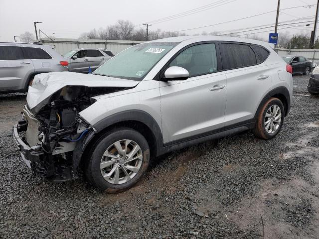 KM8J2CA47KU889193 - 2019 HYUNDAI TUCSON SE SILVER photo 1