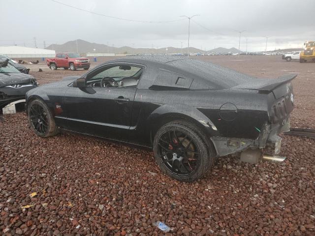 1ZVHT82HX85136854 - 2008 FORD MUSTANG GT BLACK photo 2