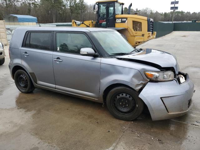 JTLZE4FEXA1116941 - 2010 TOYOTA SCION XB SILVER photo 4