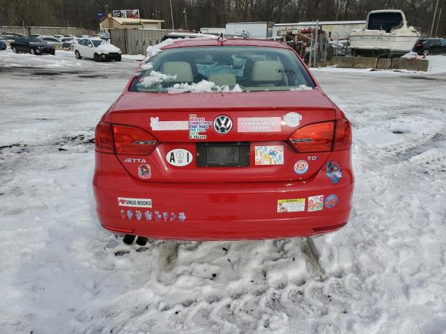 3VWLL7AJ3BM132638 - 2011 VOLKSWAGEN JETTA TDI RED photo 6