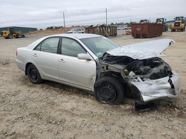 4T1BE32K32U538287 - 2002 TOYOTA CAMRY LE SILVER photo 4