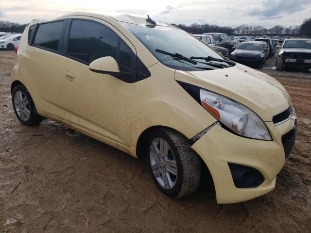 KL8CB6S90EC422998 - 2014 CHEVROLET SPARK LS YELLOW photo 4